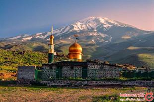 در دامنه کوهستان